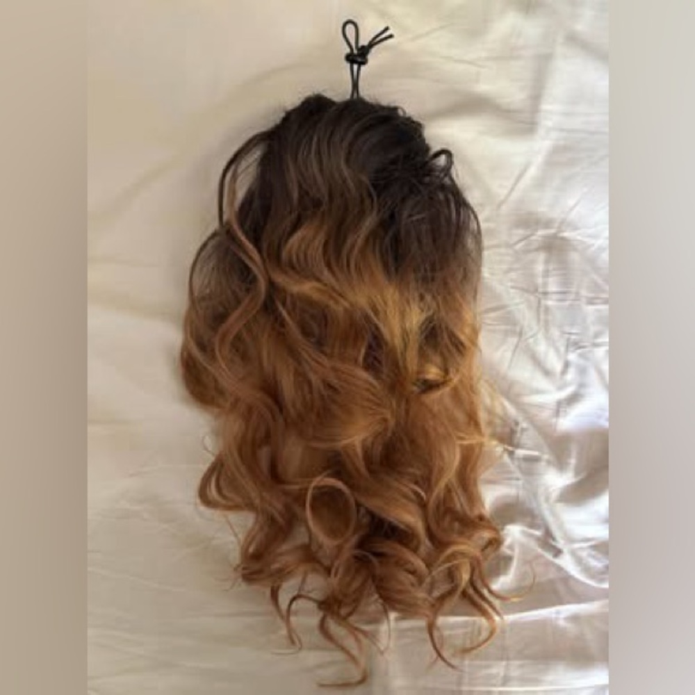 Lulu Pony Drawstring Ponytail Extension